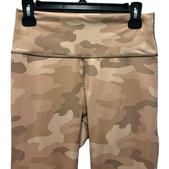 Fabletics Define High-Waisted 7/8 Leggings Medium Camo - Picture 4 of 8